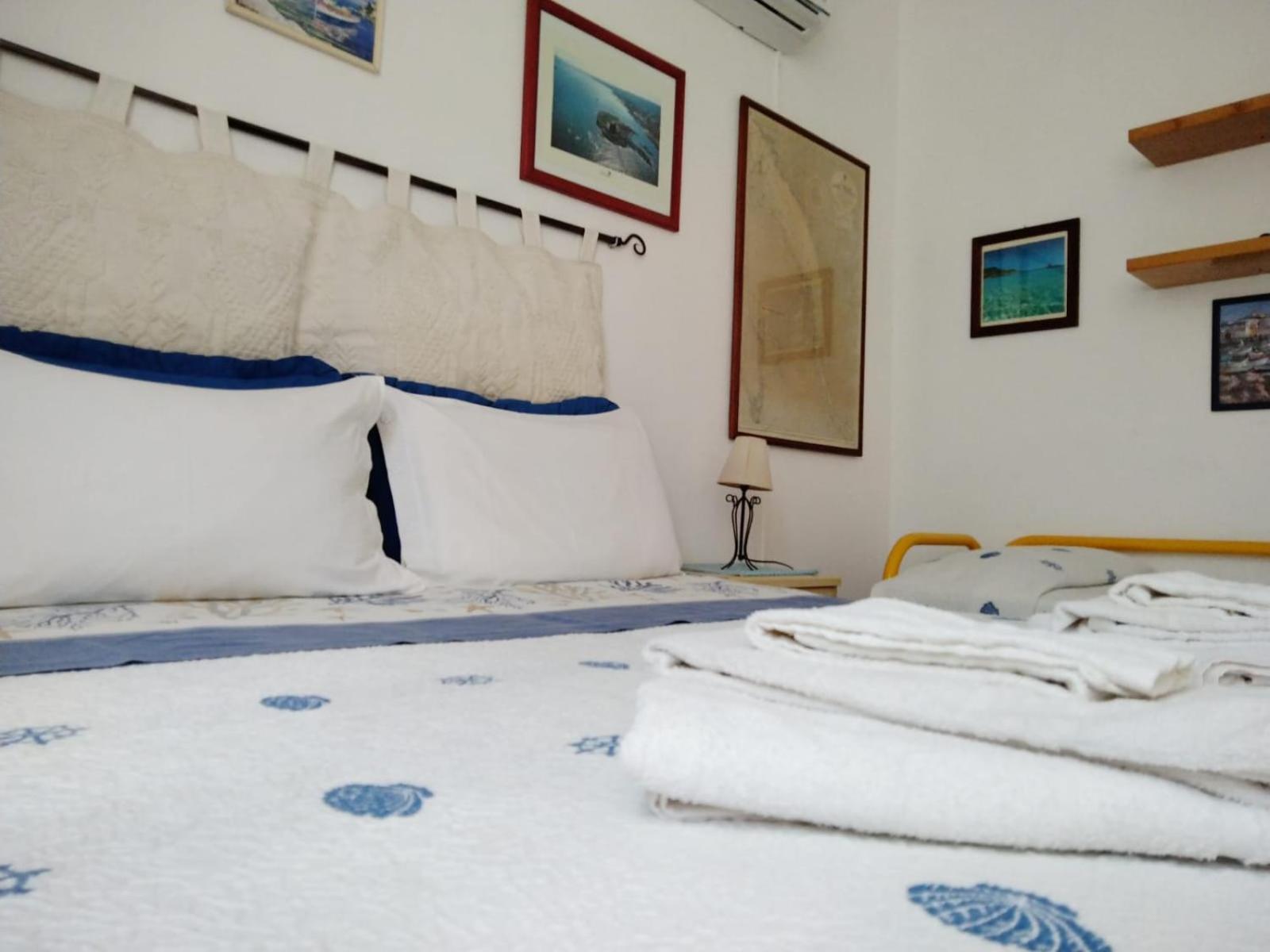 B&B Guest House Il Porto Vecchio Stintino Extérieur photo
