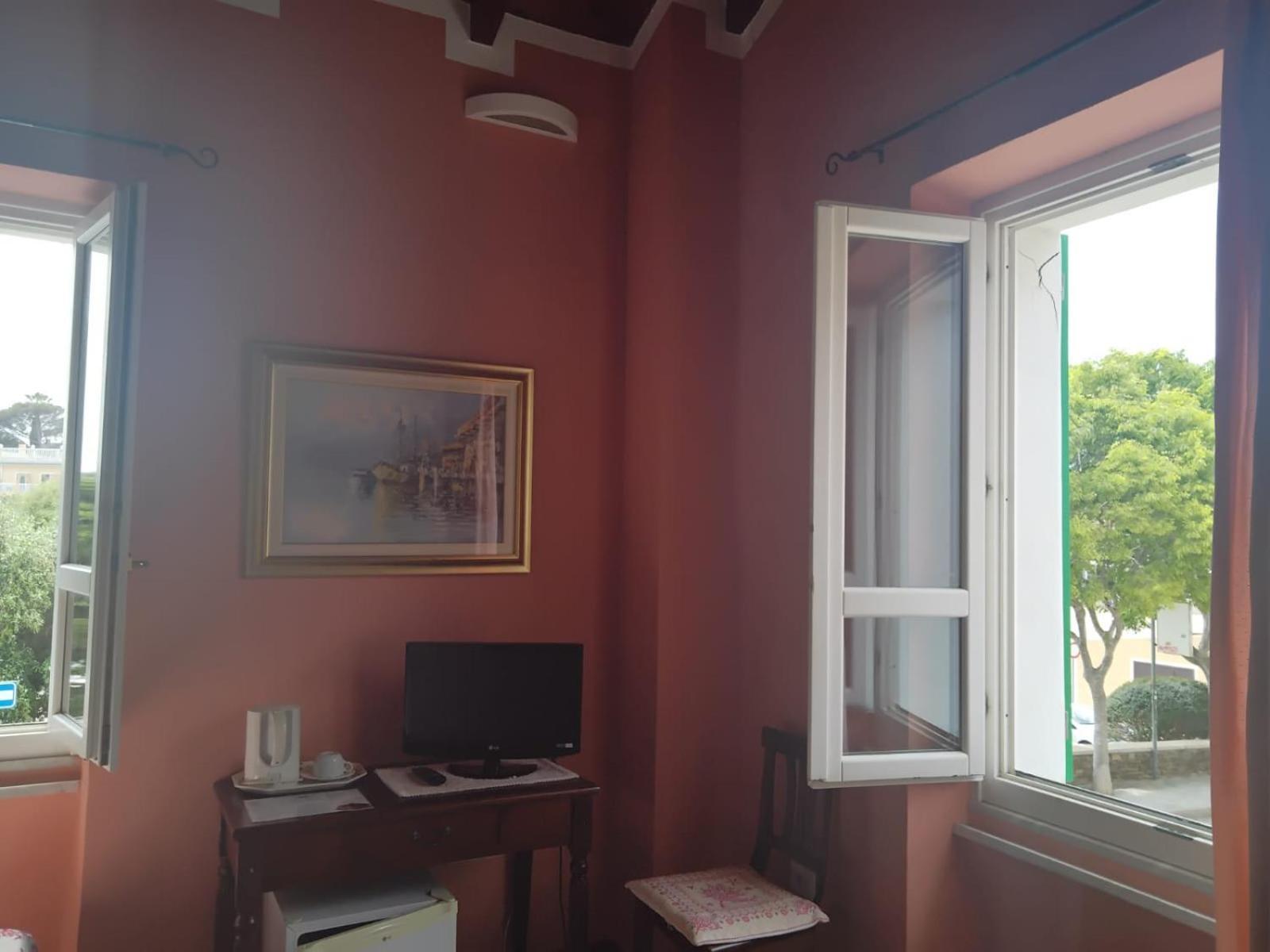 B&B Guest House Il Porto Vecchio Stintino Extérieur photo